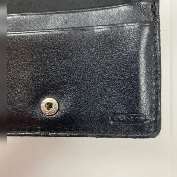 Mini black c logo coach wallet - Picture 3 of 5